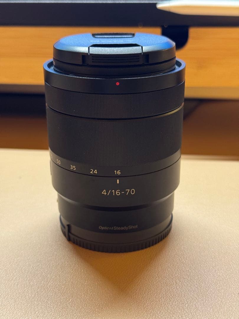 b*a様 【美品】SONY E-mount F4 16-70 ZA OSS