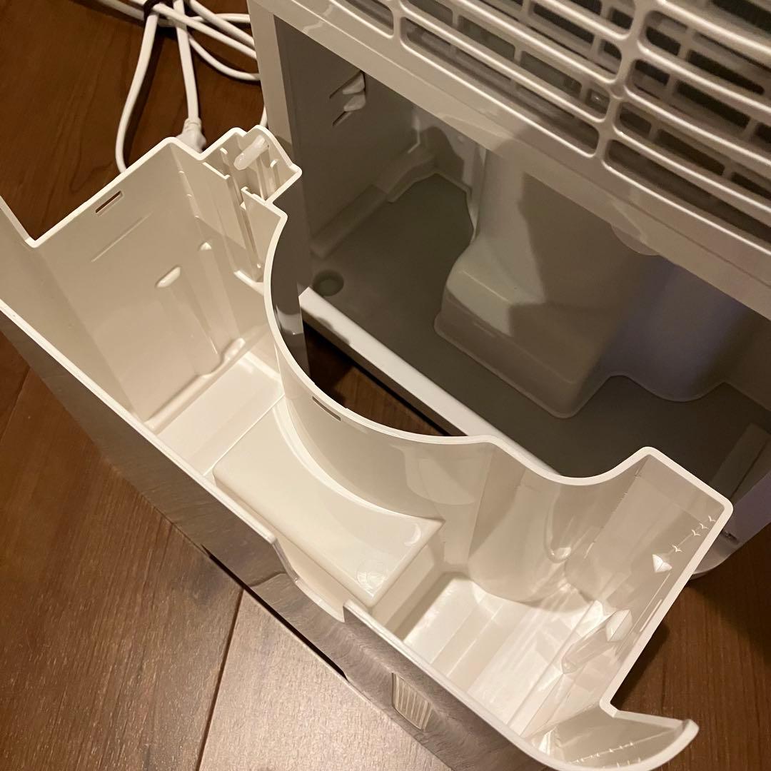 衣類乾燥除湿機　アイリスオオヤマ　DCE-6515 2022年製