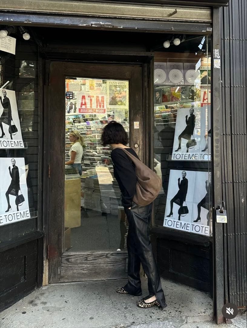 ok.soon new fake leather pants サイズ1