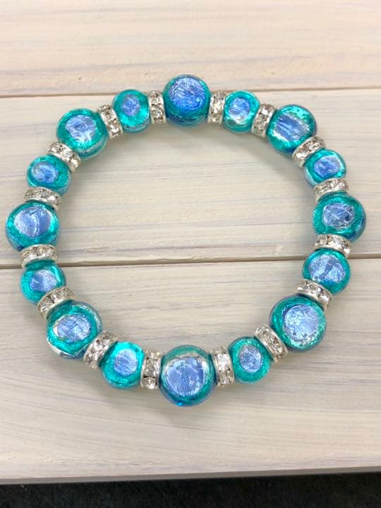 ホタルガラスのブレスレット（アクアブルー）
