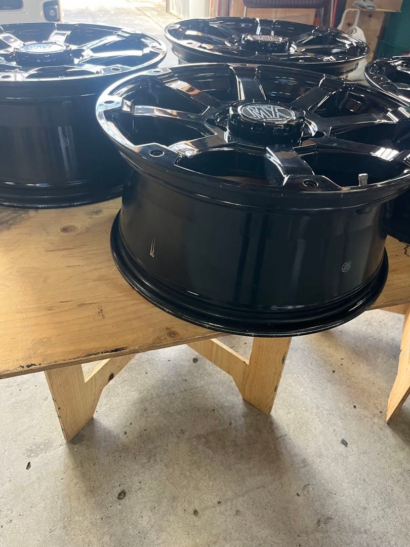 ROCK KELLY(ロックケリー)632(ロクサーニ)MX 18×8J