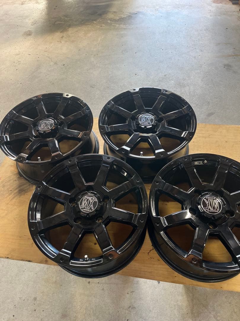 ROCK KELLY(ロックケリー)632(ロクサーニ)MX 18×8J