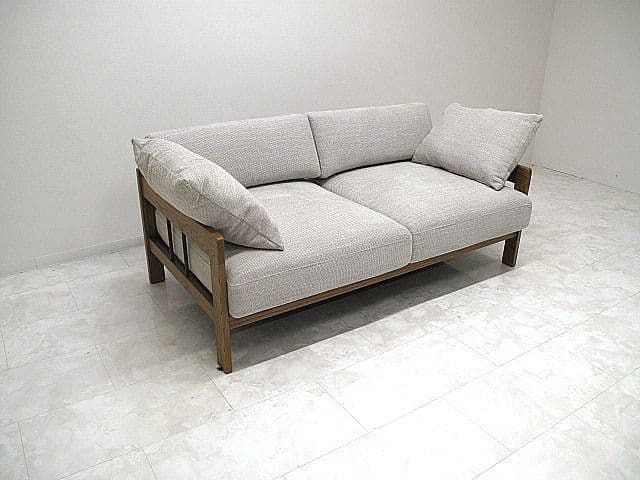 展示品25年製 ウニコ　レンド 2.5シーターソファ 北欧 ナチュラル　約15万