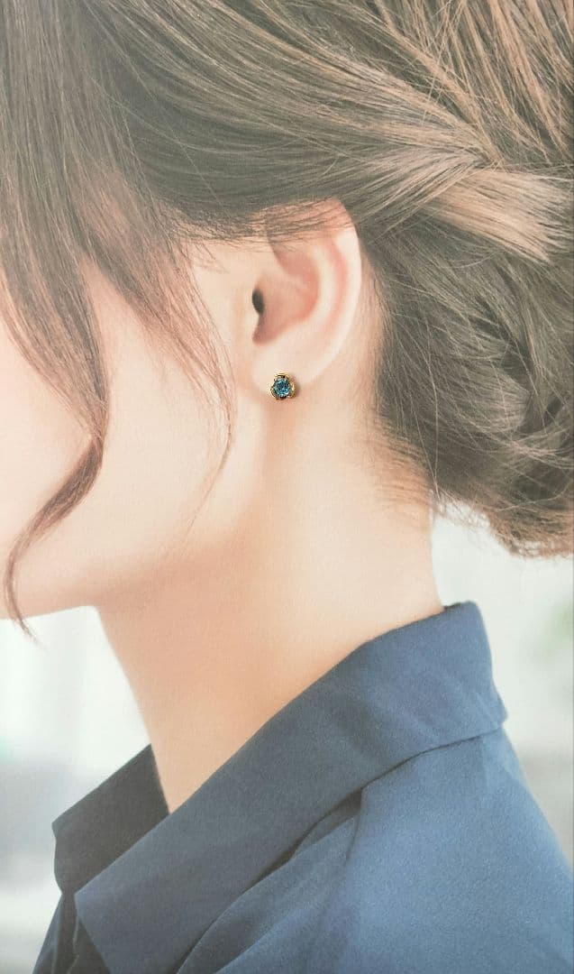 K18YG ブルートパーズ ピアス