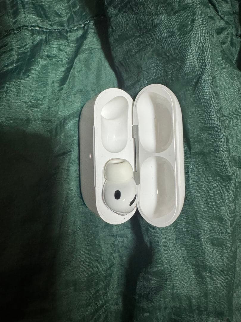 Apple AirPods Pro 3 MFHP4J/A アップル　片耳　正規品