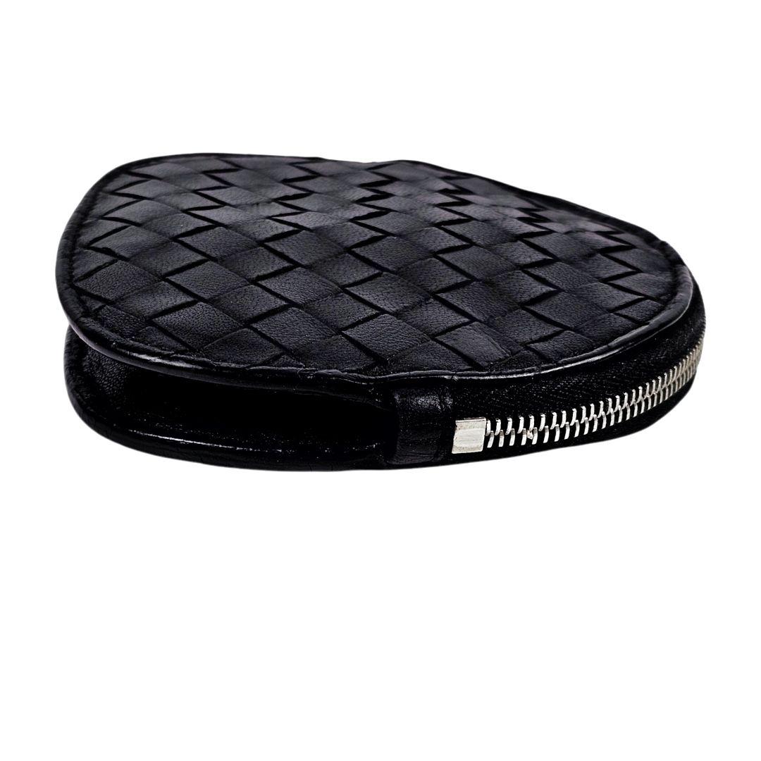 美品 ボッテガヴェネタ イントレチャート ラウンドジップ ケース