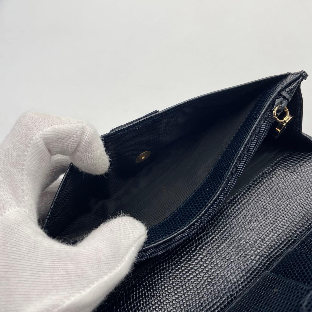☆新品未使用☆サルバトーレフェラガモ☆長財布