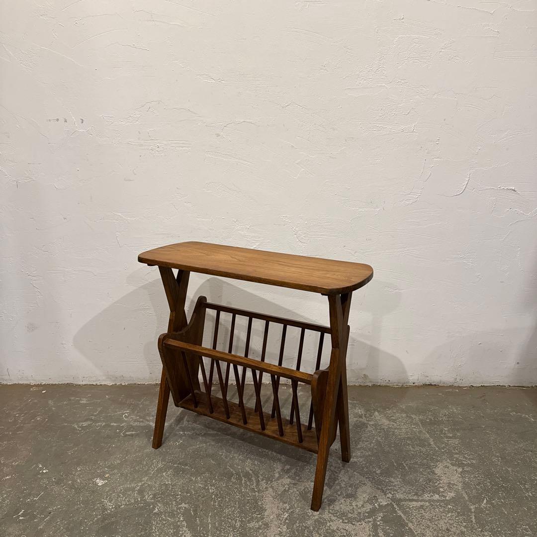 みずほヴィンテージ　木製サイドテーブル　マガジンラック付き