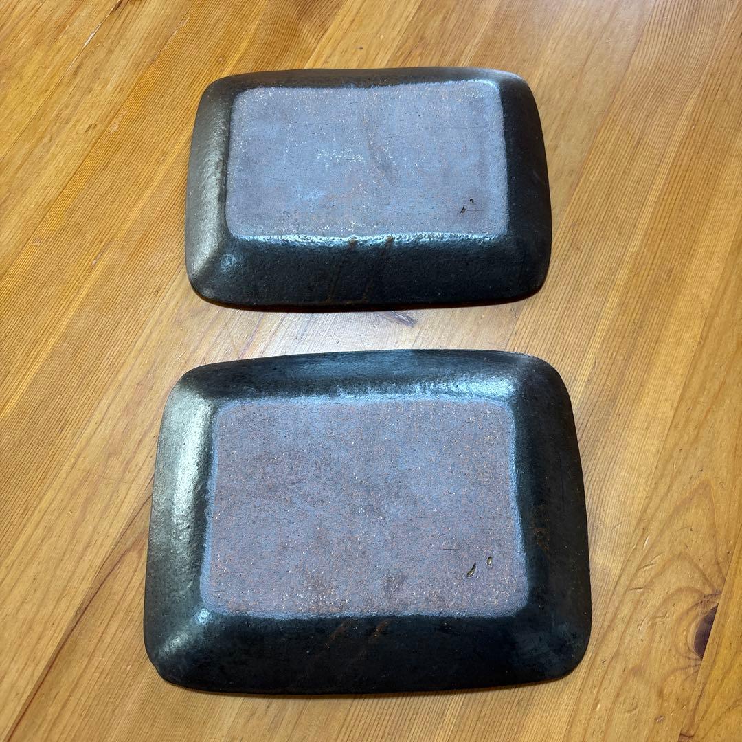 ❤️週末限定セール❤️新品　城進　♪鉄絵　陶器　長方形　中皿　2枚