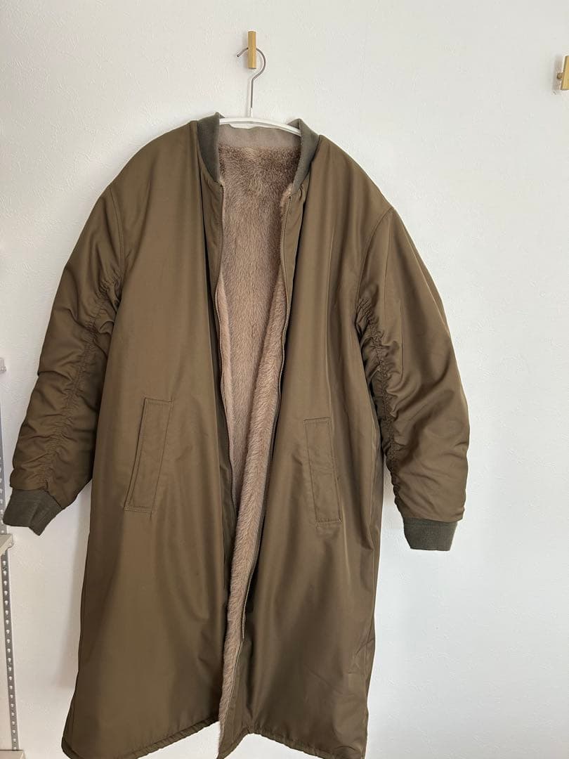 le glazik リバーシブル　ロングコート　未使用品 オリーブ ジャケット