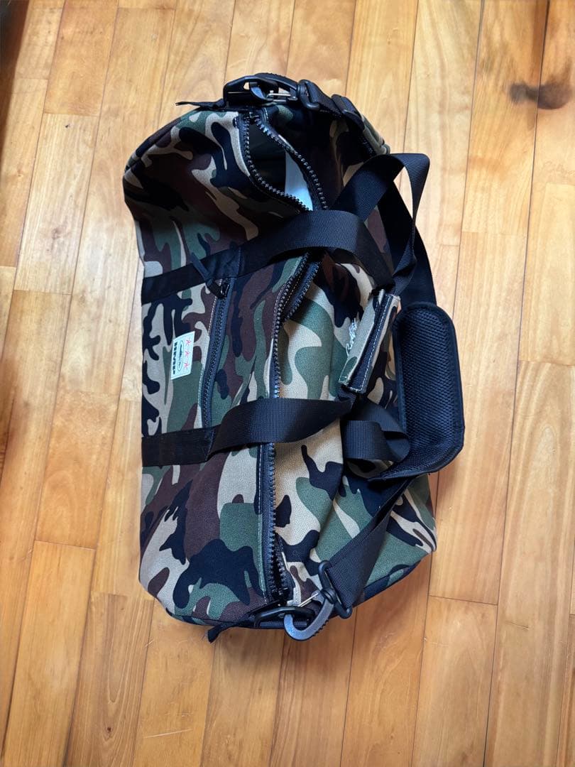 バッグ Corteiz HMP Duffle Bag Camo