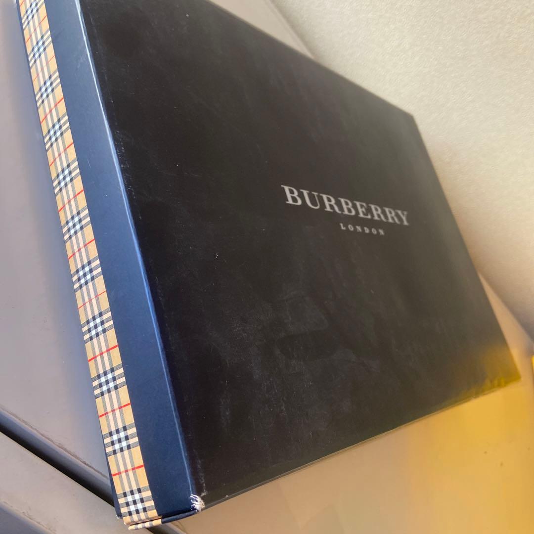 【未使用】バーバリー ひざ掛け 西川産業 日本製 箱付 バーバリーチェック