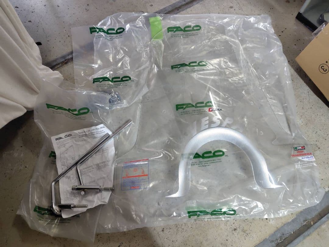 VESPA ベスパ GTS用 フロントロングスクリーンFACO製