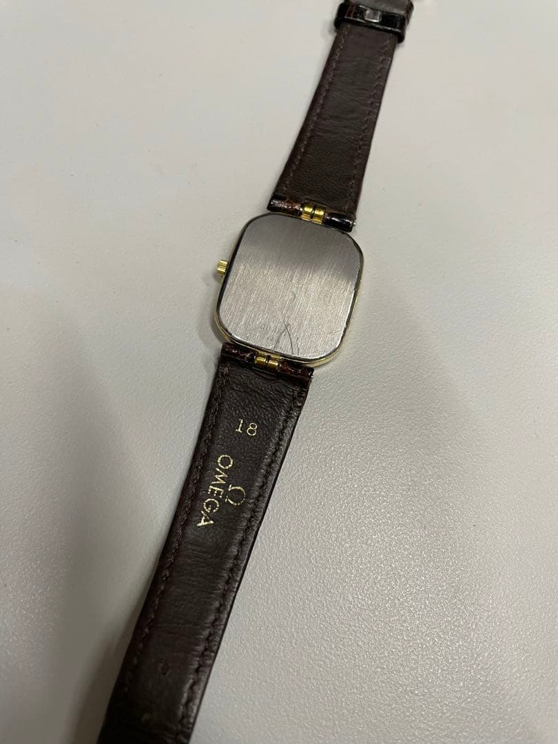 OMEGA ゴールド スクエアケース 時計