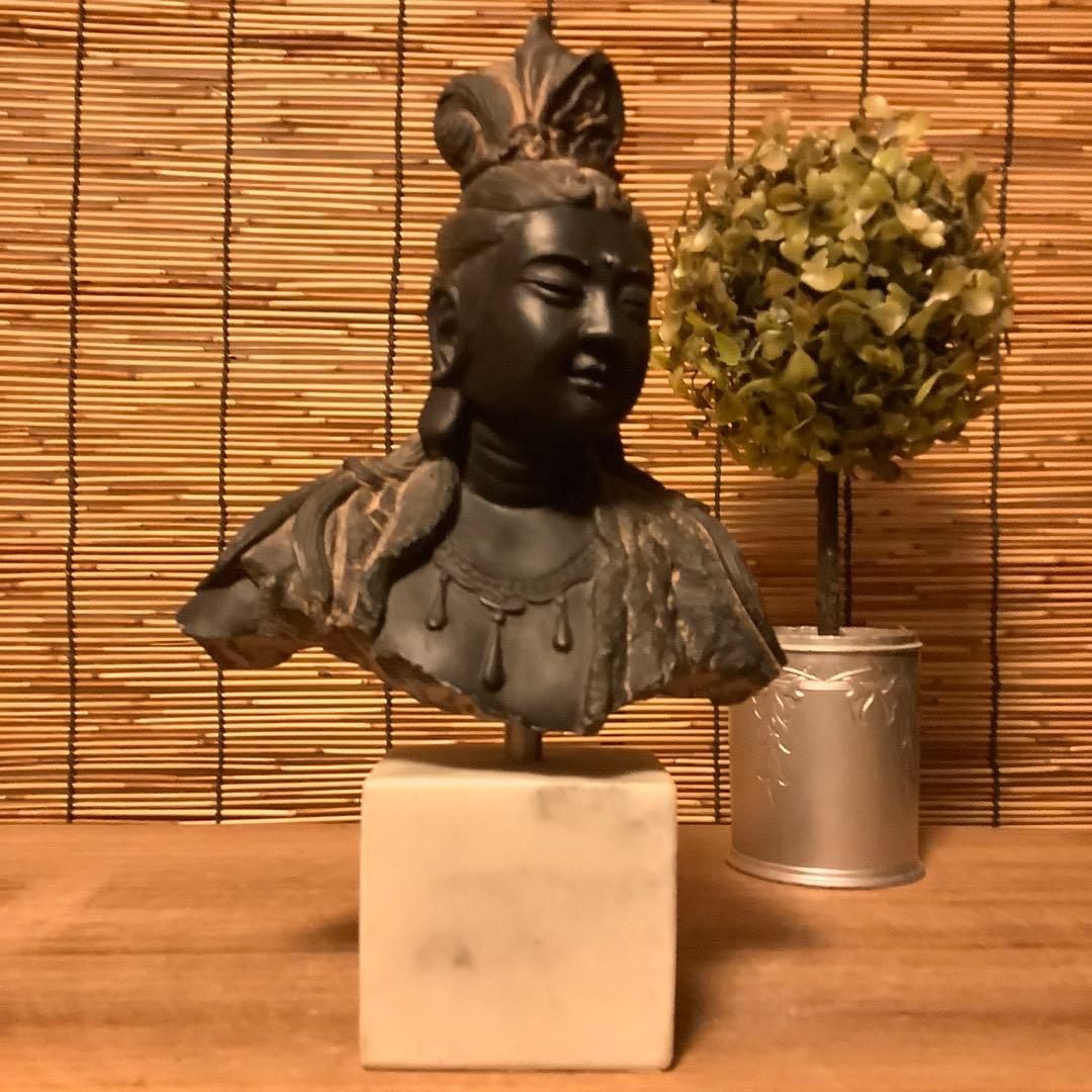 古玩・石像「観音菩薩胸像」仏教美術・観音経・般若心経・功徳・石彫り