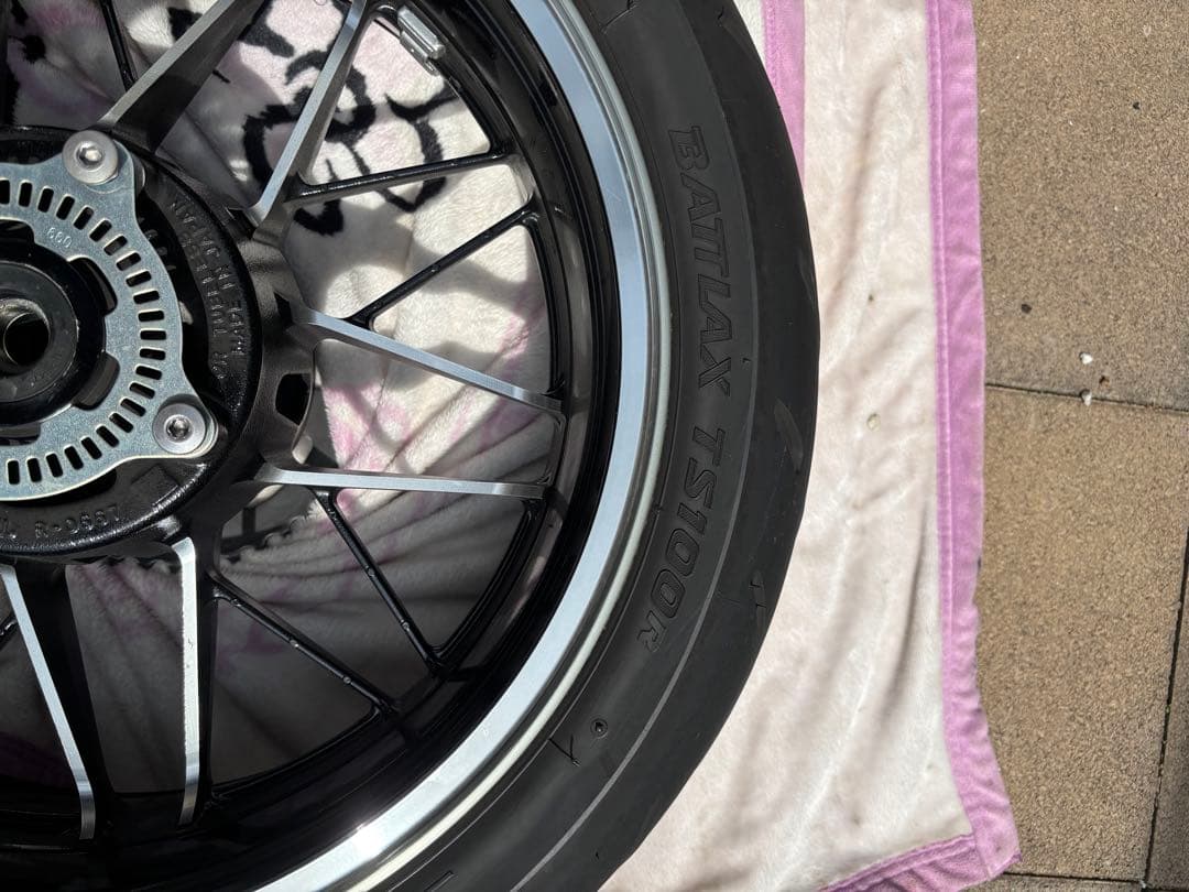 z900rs 前後セット純正ホイール