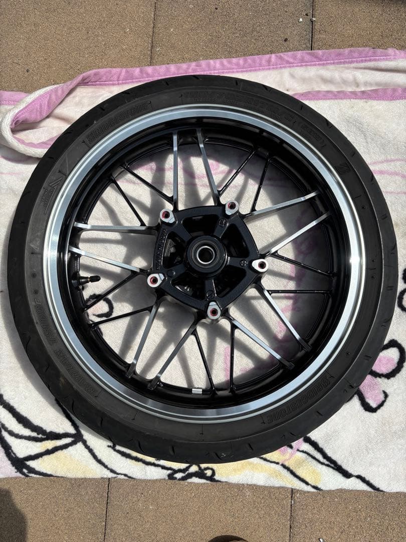 z900rs 前後セット純正ホイール