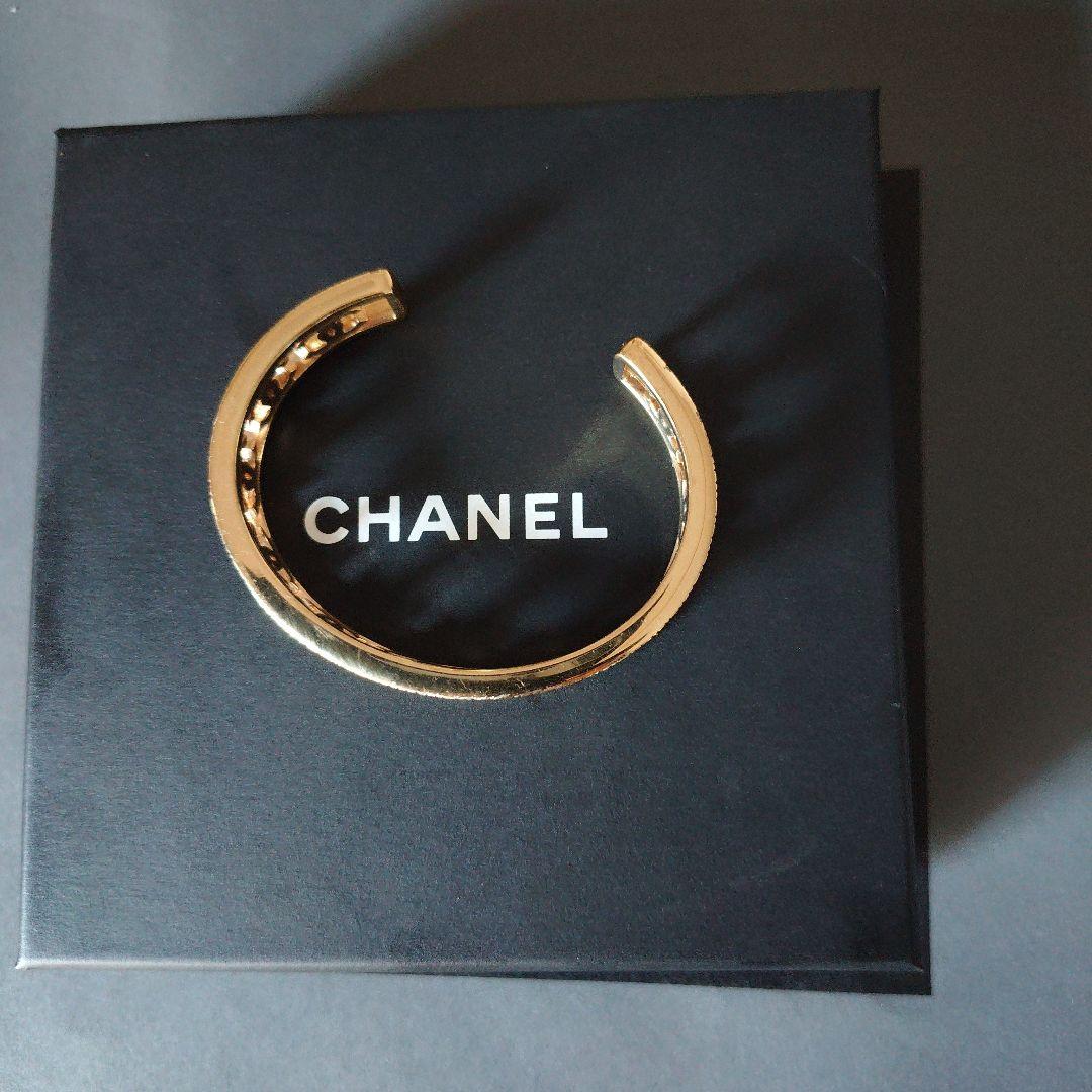 シャネルバングル