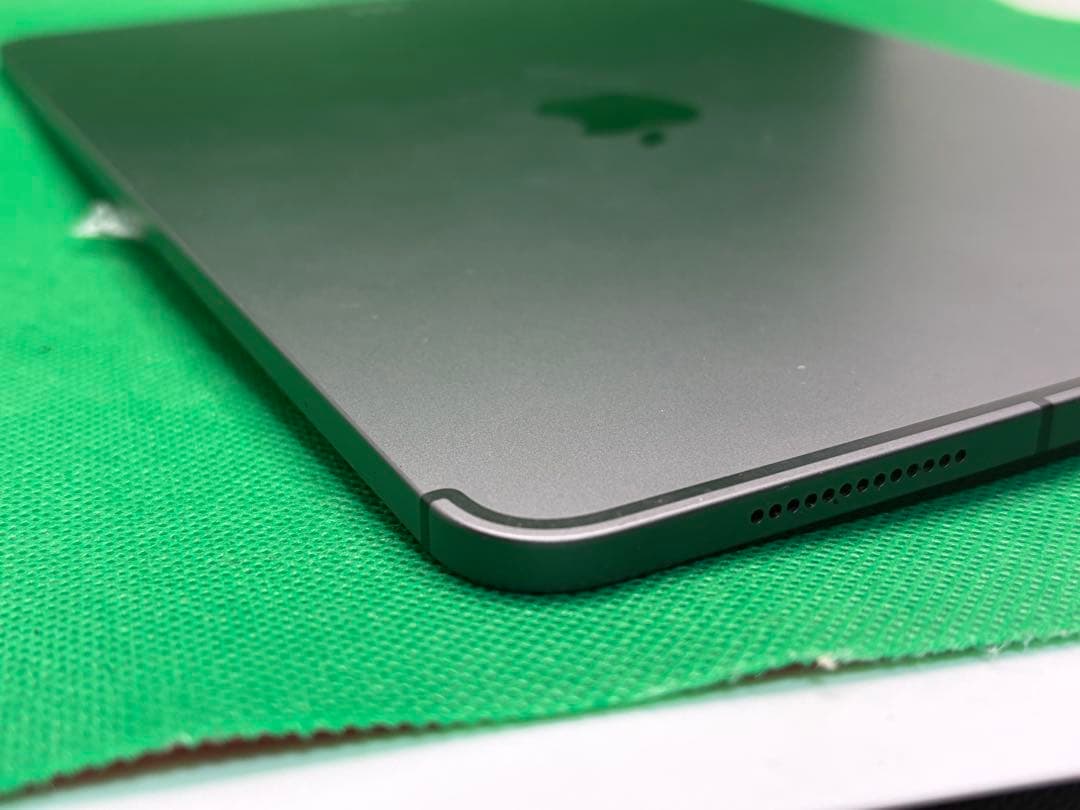 0118 IPA PRO 11 インチ第二世代512GB SIMフリー