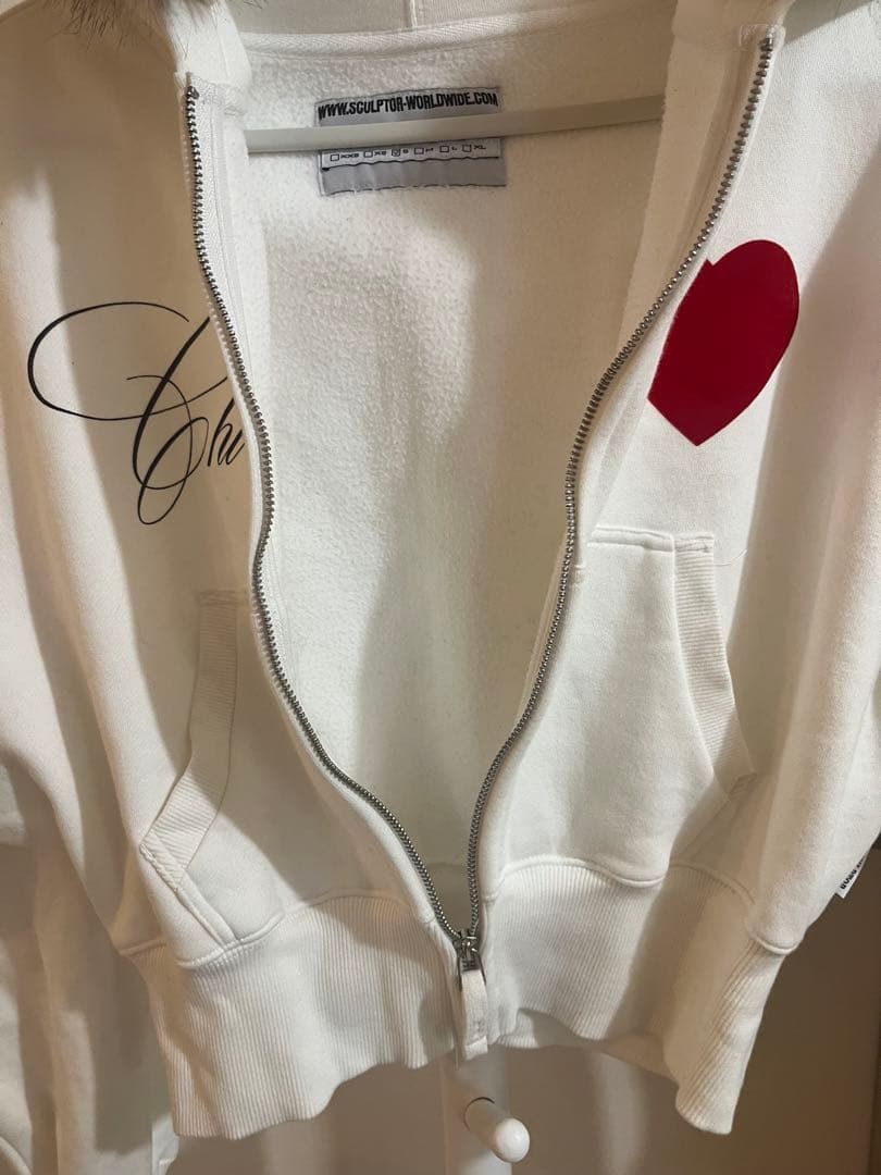 SCULPTOR ファーフード付きショート丈パーカー