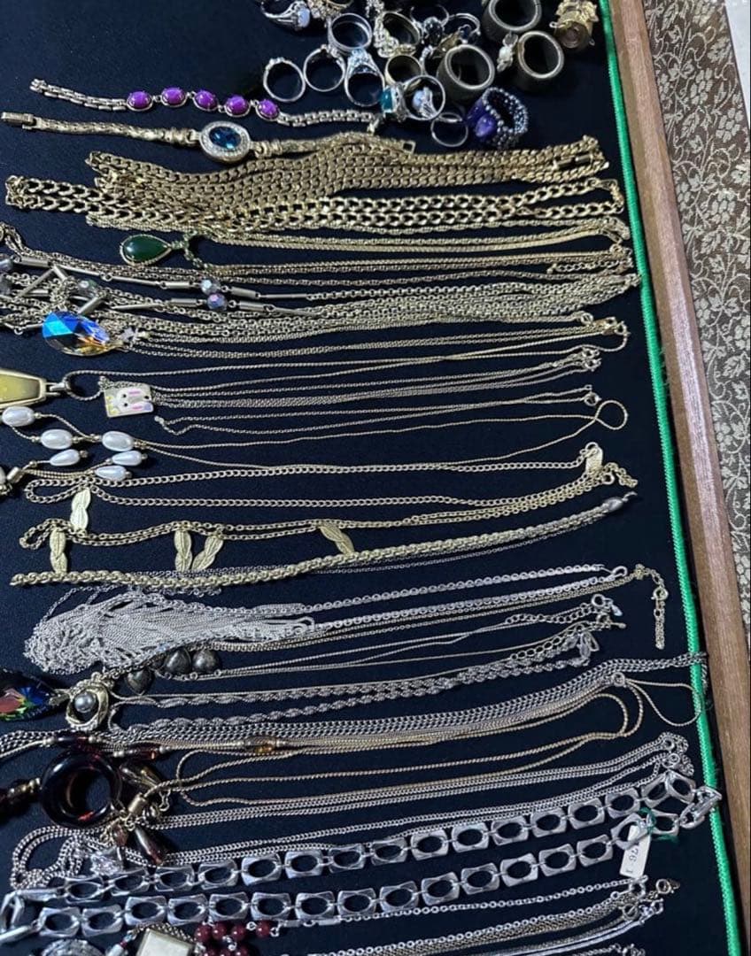 モ*カ様 遺品整理　アクセサリーまとめ　k18刻印有無混在・素材不明