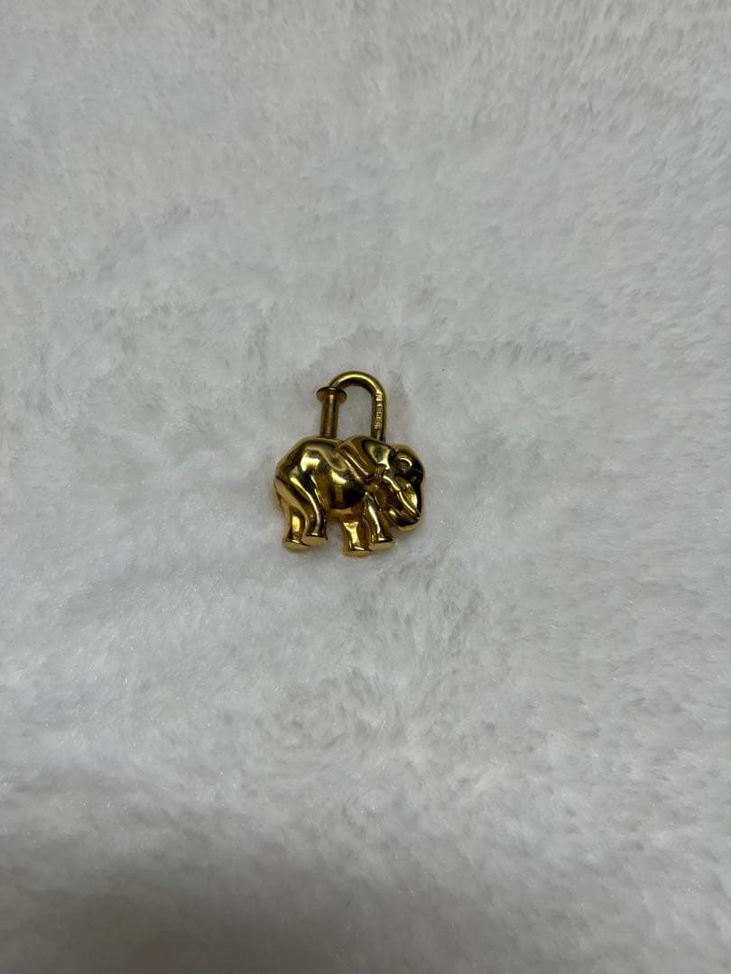 エルメス　カデナ　エレファント