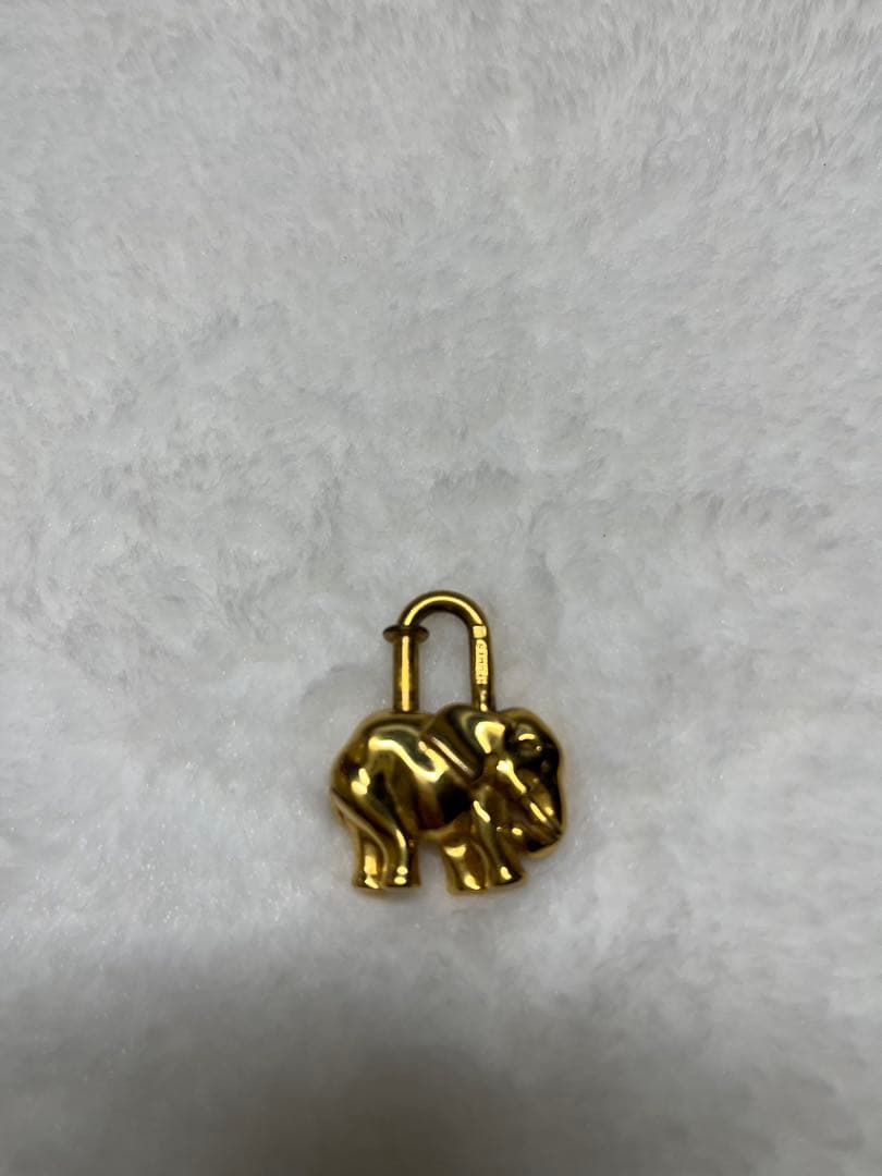 エルメス　カデナ　エレファント