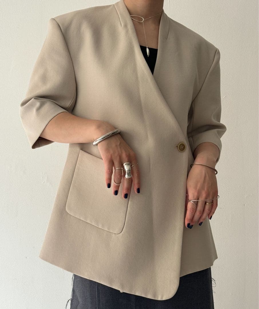 IIROTノーカラーミドルスリーブウールジャケット/アイボリー