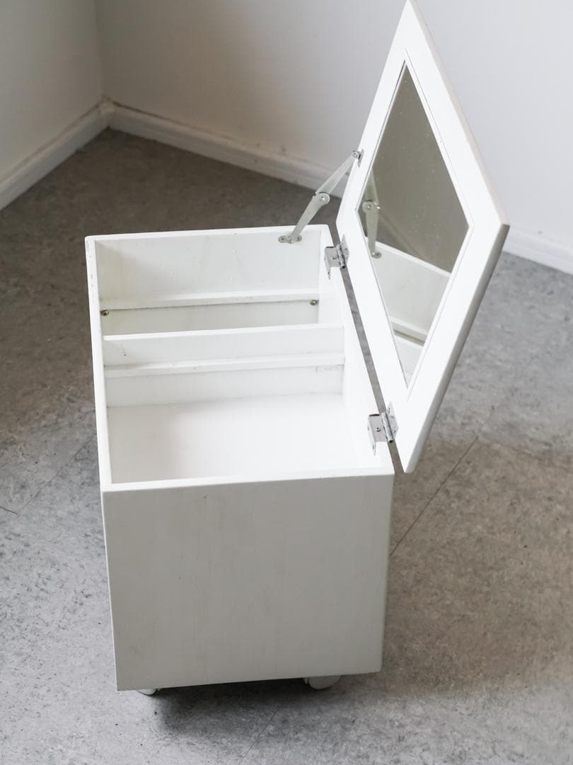 vintage サイドテーブル ミラー付きワゴン/収納 ミニマル