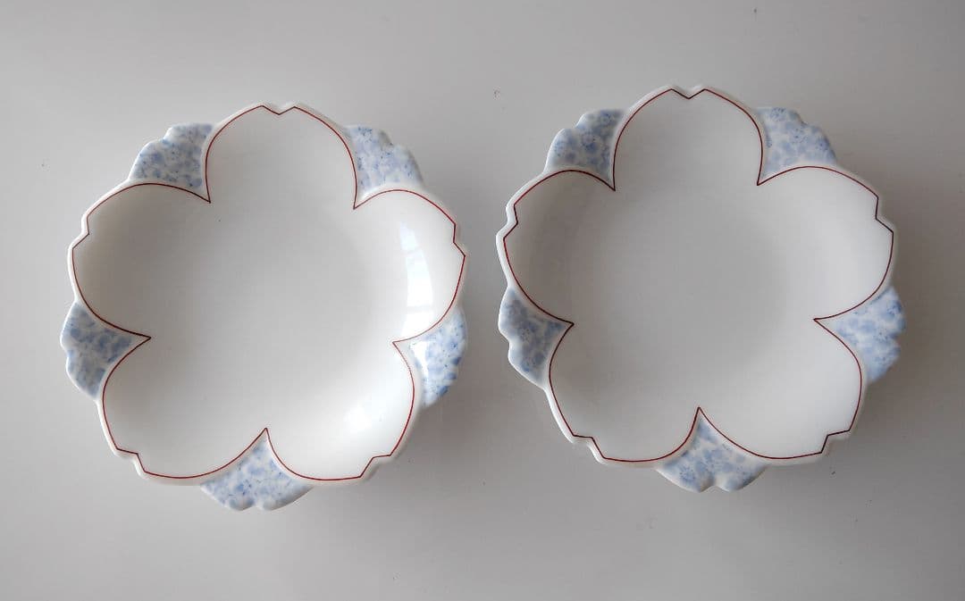 桜紋　銘々皿　五枚　畑萬陶苑　手描き　有田焼　未使用