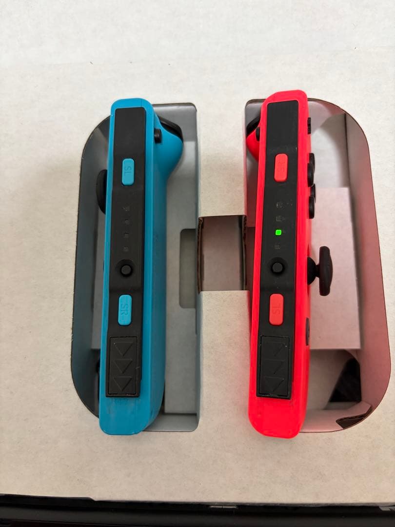 美品Nintendo Switch本体 Joy-Con（L） バッテリー強化版