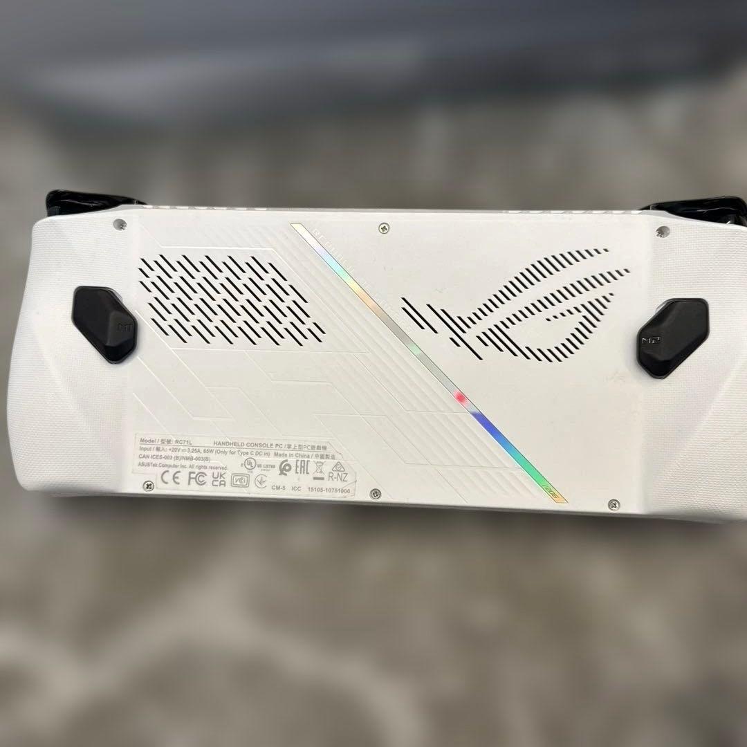 美品 ASUS ROG ALLY Z1 Extreme 512GB 付属品完備