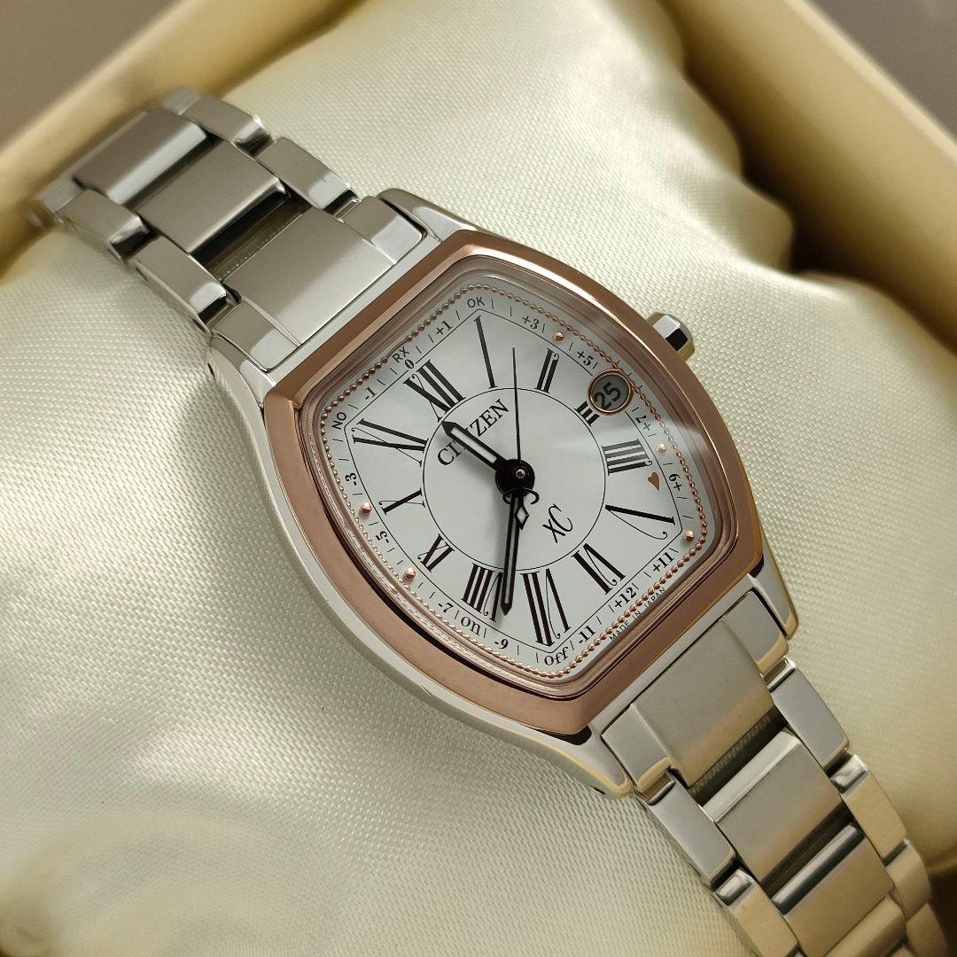 CITIZEN XC/ クロスシー チタン トノー 電波時計( ルキア