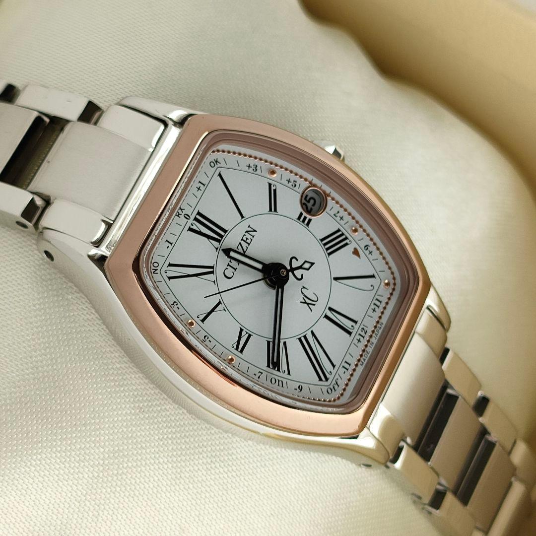 CITIZEN XC/ クロスシー チタン トノー 電波時計( ルキア