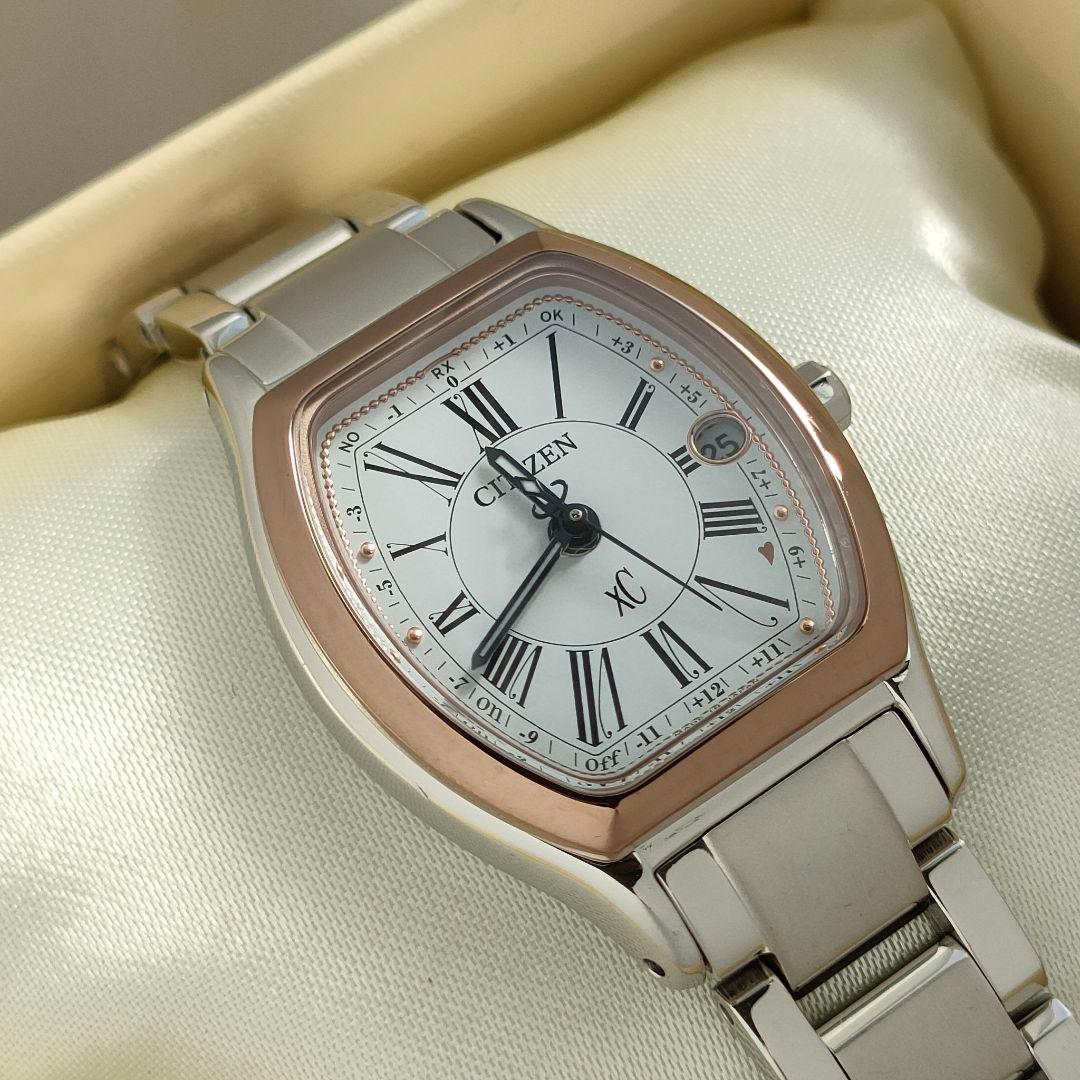 CITIZEN XC/ クロスシー チタン トノー 電波時計( ルキア
