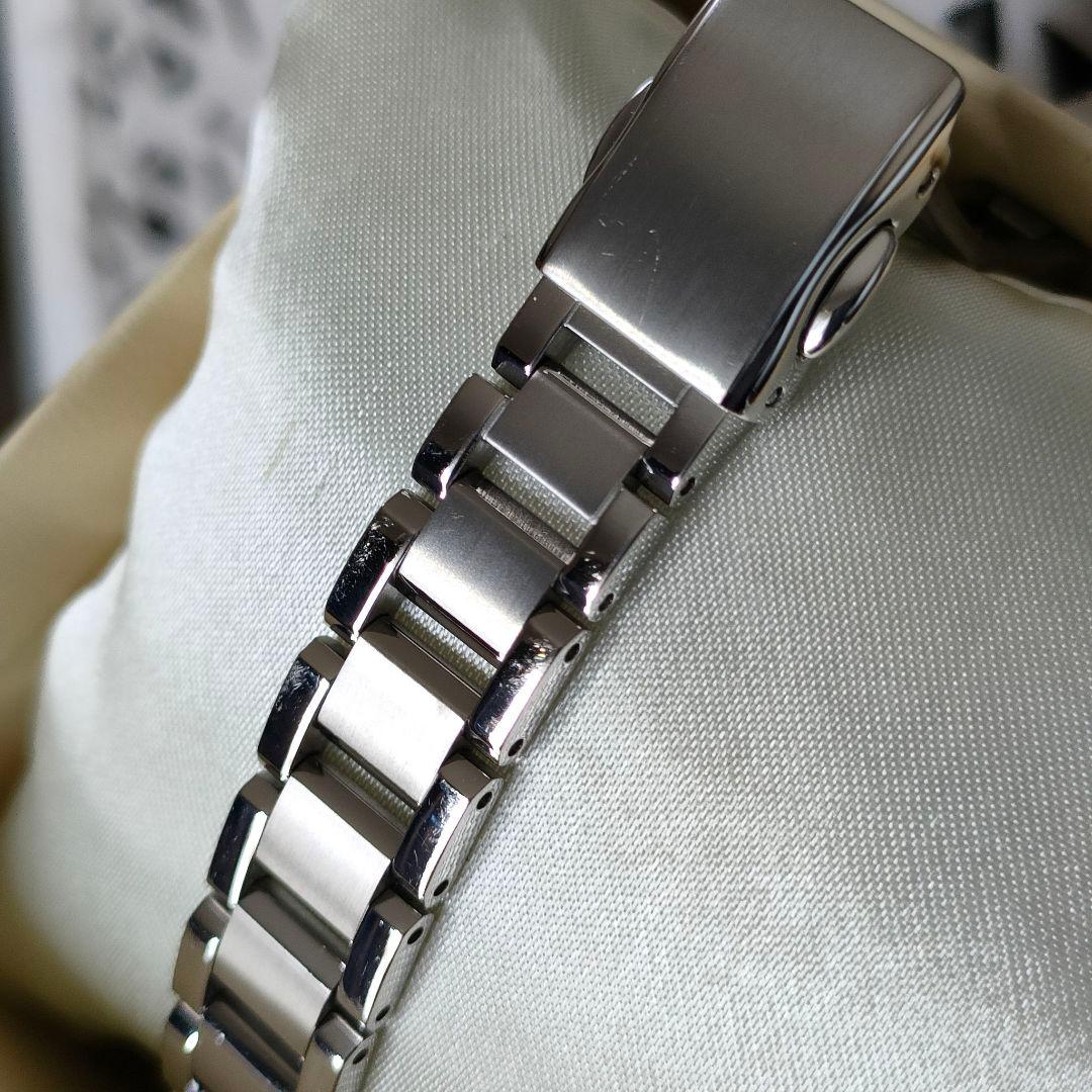 CITIZEN XC/ クロスシー チタン トノー 電波時計( ルキア