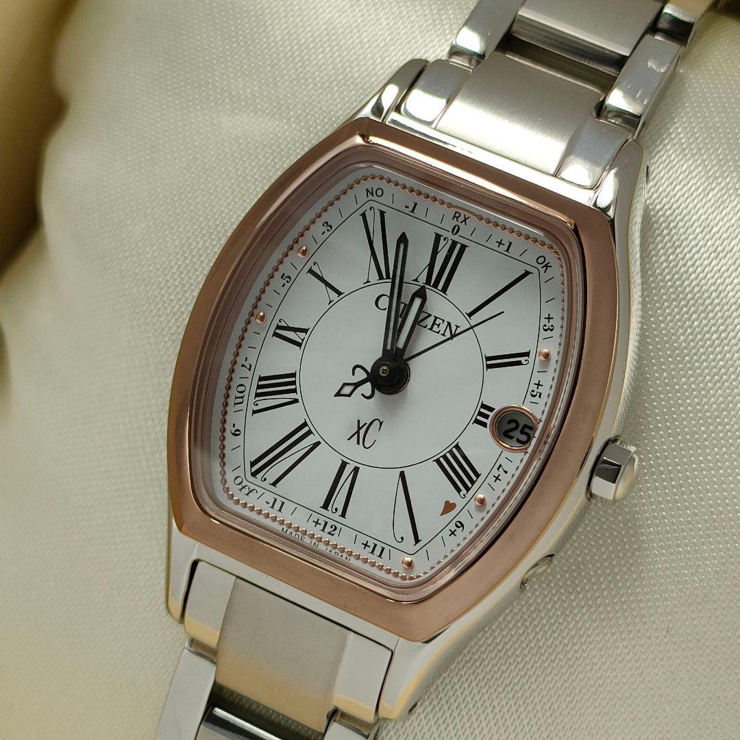 CITIZEN XC/ クロスシー チタン トノー 電波時計( ルキア