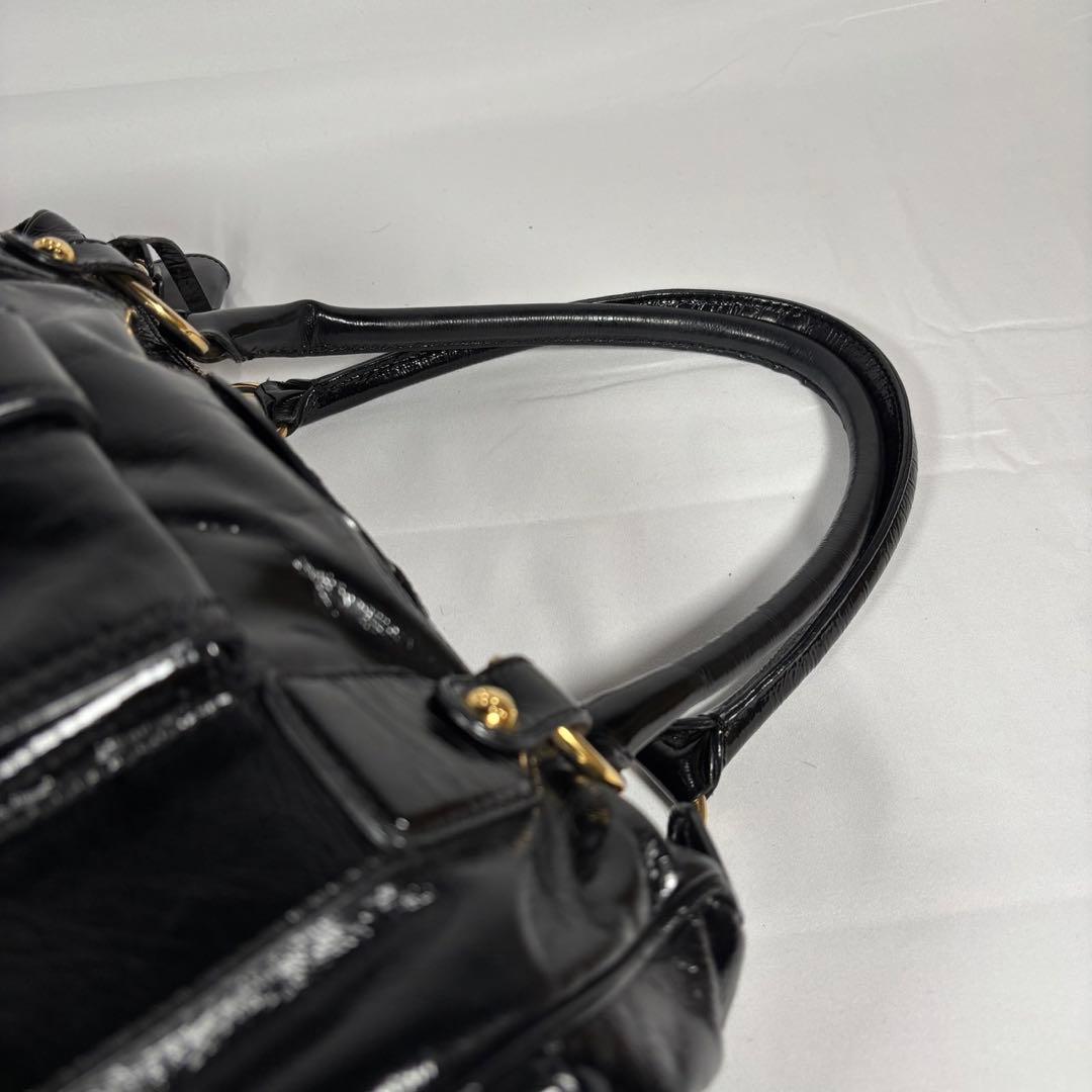 トッズ ショルダーバッグ トートバッグ 肩掛け ゴールド金具 レザー ブラック