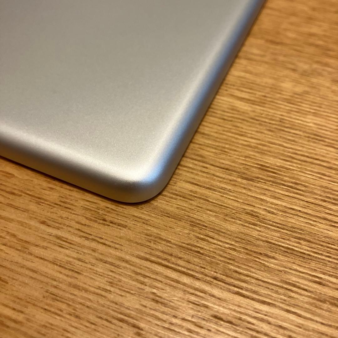 Apple iPad (第9世代) 64GB シルバー