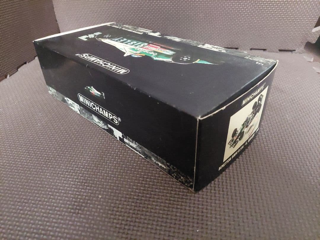 1/18 ミニチャンプス ベネトン  B186 1986 G.ベルガー