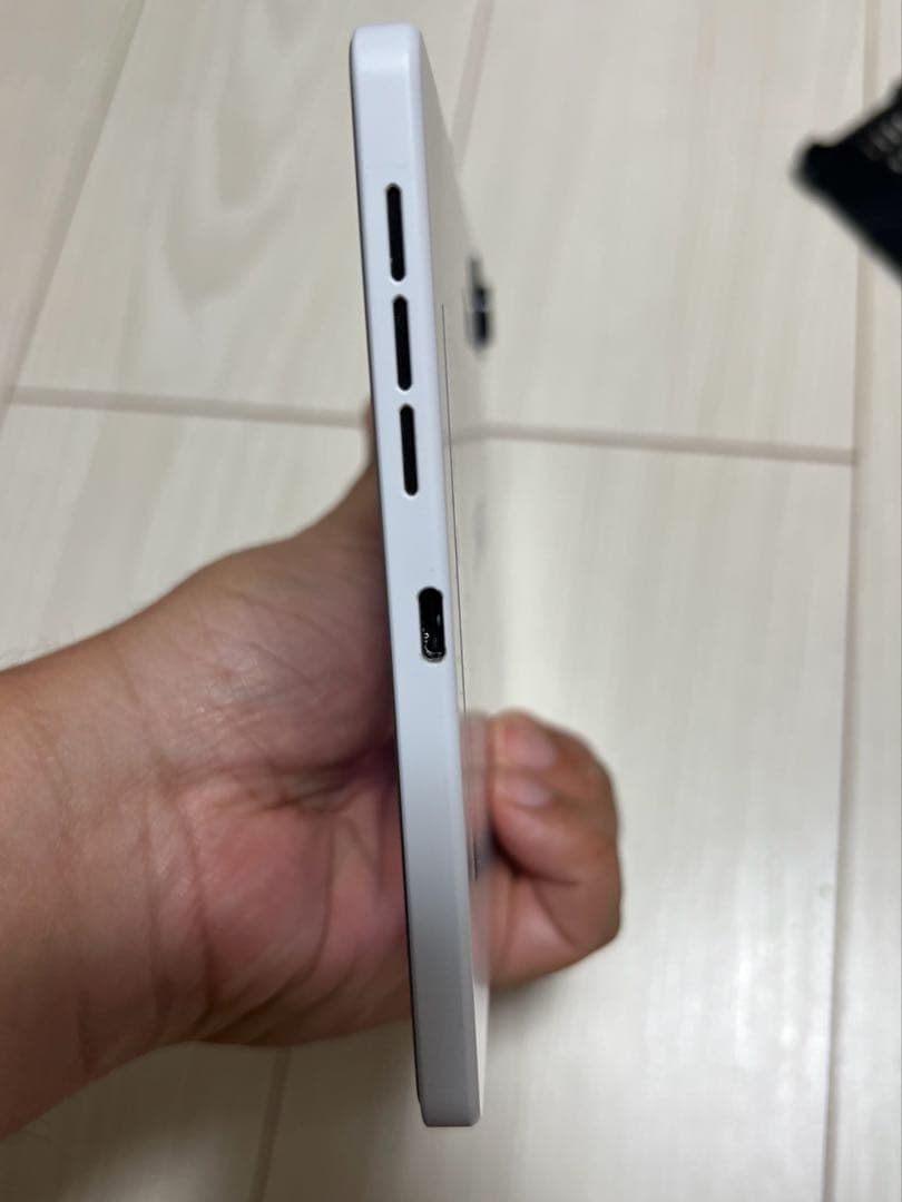 美品】Legion Y700 Gen4 12GB/256GB + 純正ペン