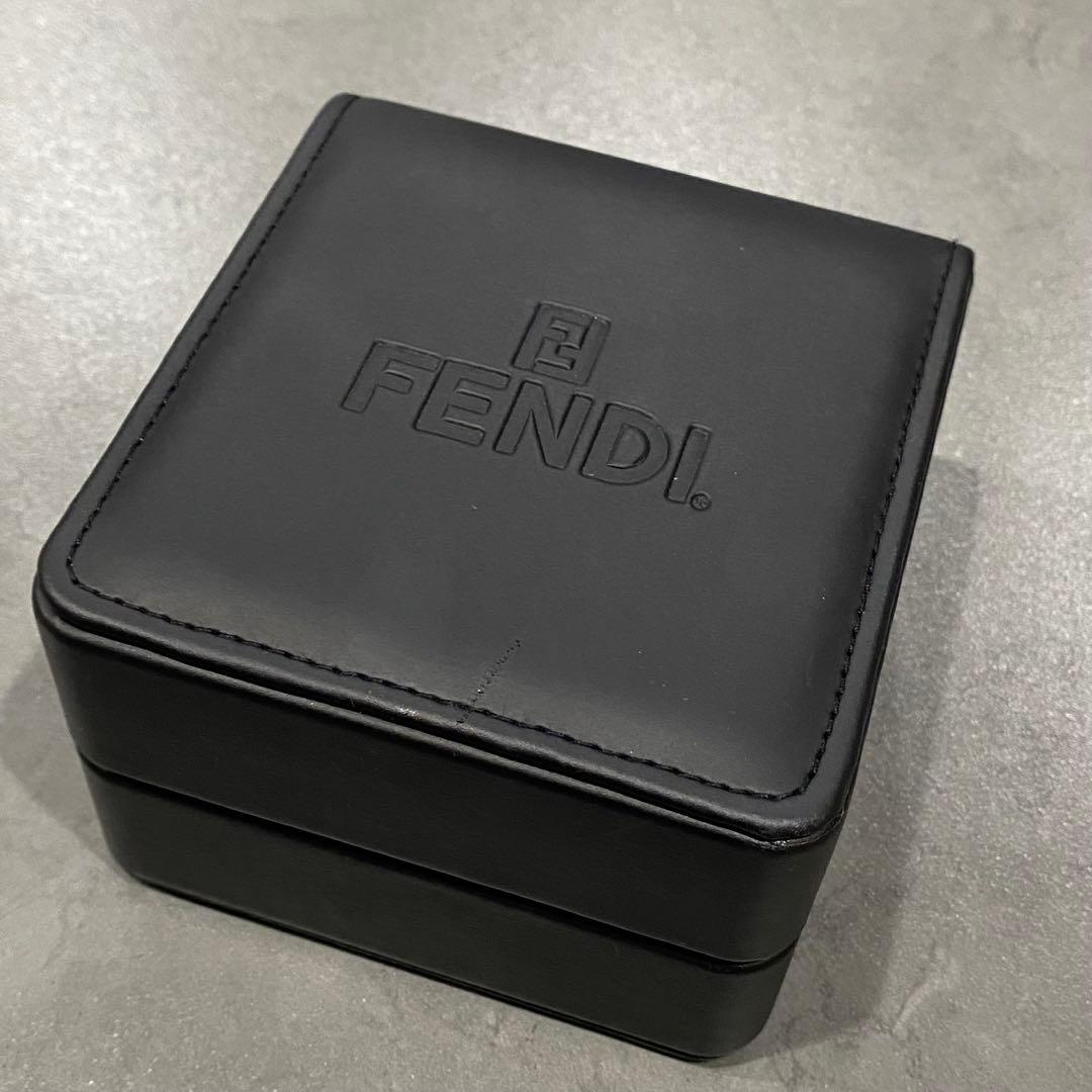【稼動品】FENDI フェンディ 腕時計 ブラック ブースラ 8010L