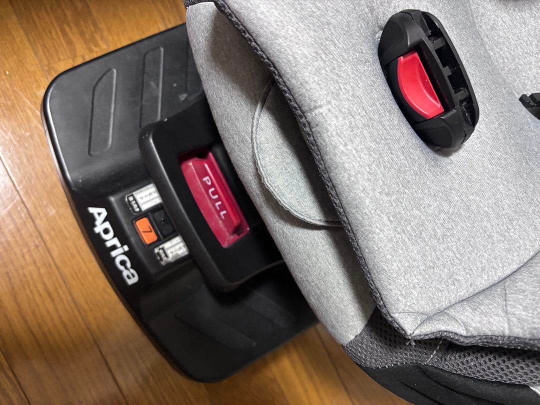 【美品】Aprica Cururila AC チャイルドシート ISO-FIX