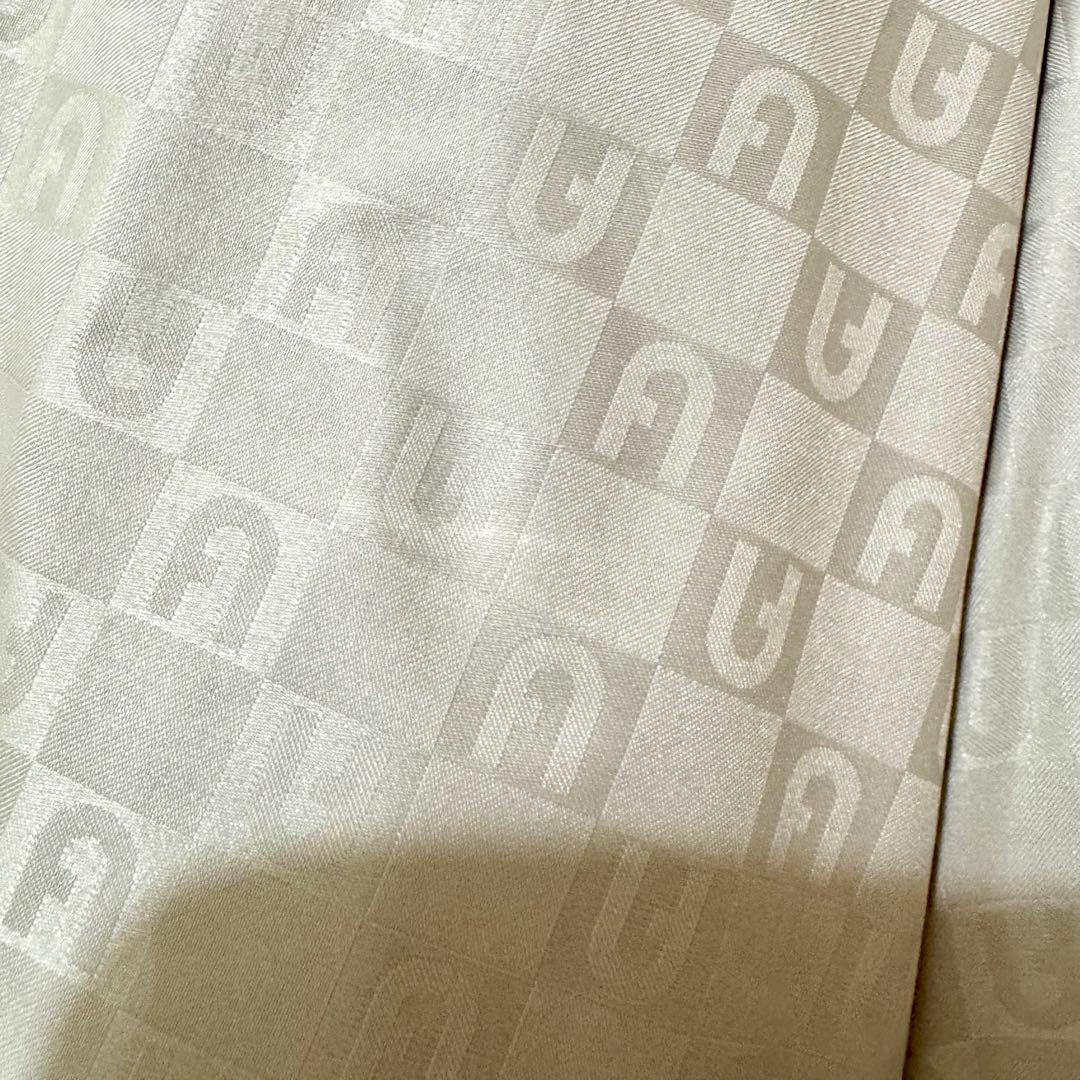 ★新品★フルラ　晴雨兼用日傘　楽折　１級遮光　軽量　アーチロゴ　ベージュ　日本製