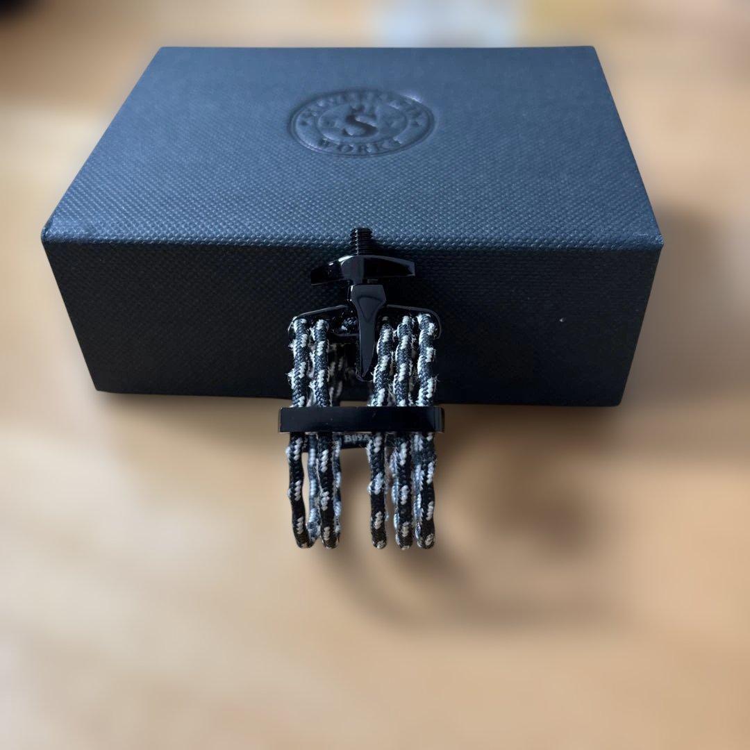 SILVERSTEIN サックスリガチャー ブラック・ホワイト