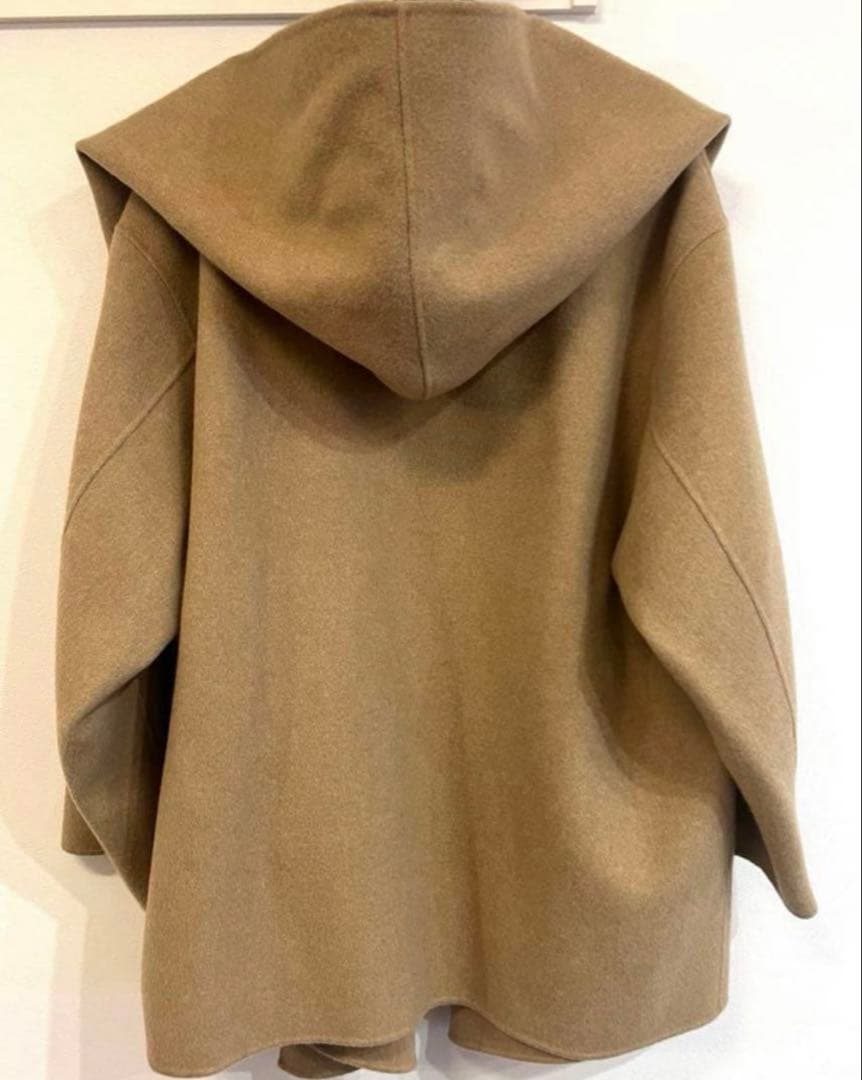 ETRE TOKYO フーディーリバーコート