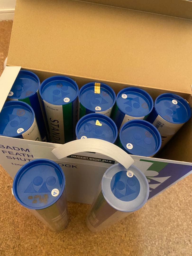 ヨネックス　シャトル　131球