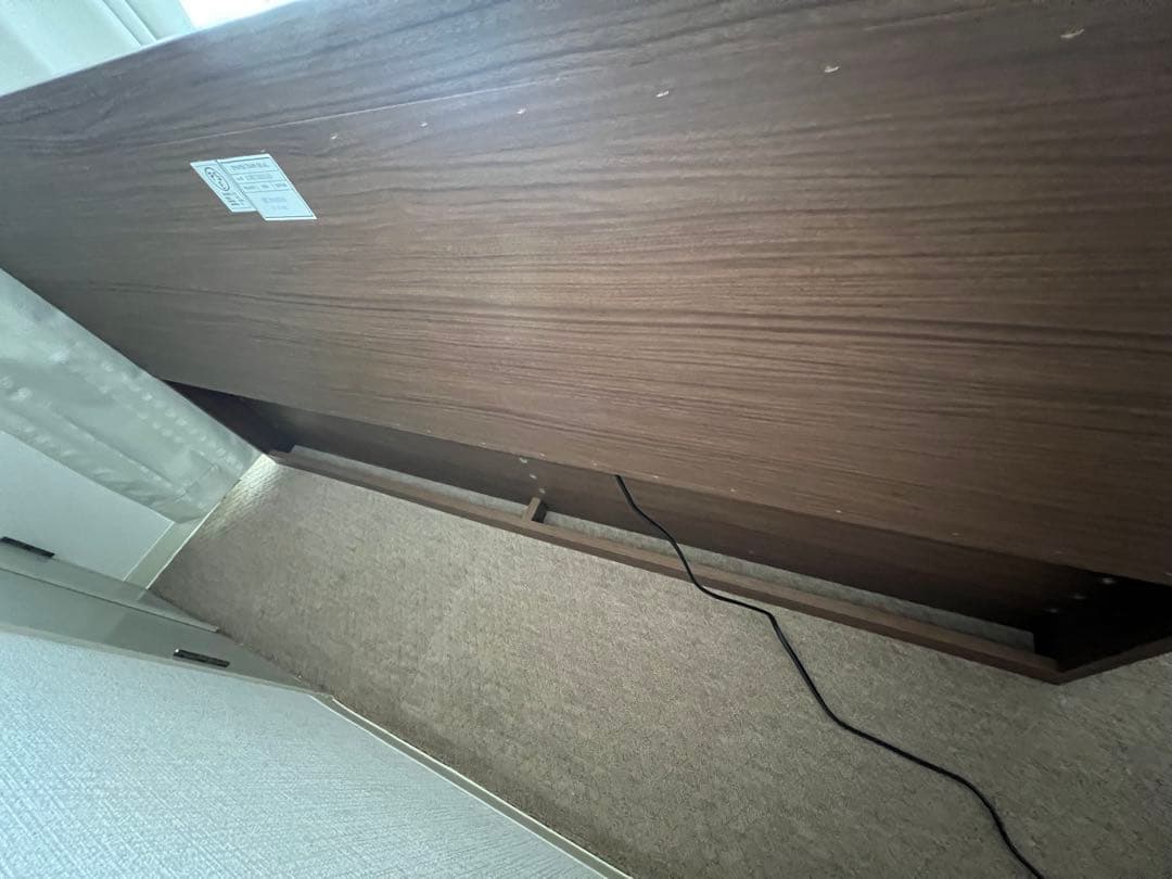 ニトリ　クイーンベッド(ヴァイン)マットレス込み