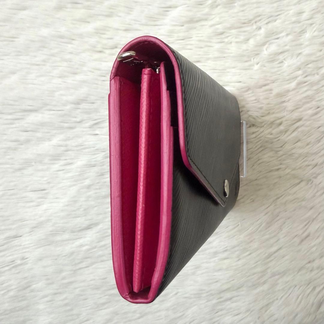 ルイヴィトン ポルトフォイユサラ　ノワール　ホットピンク　エピレザー　長財布