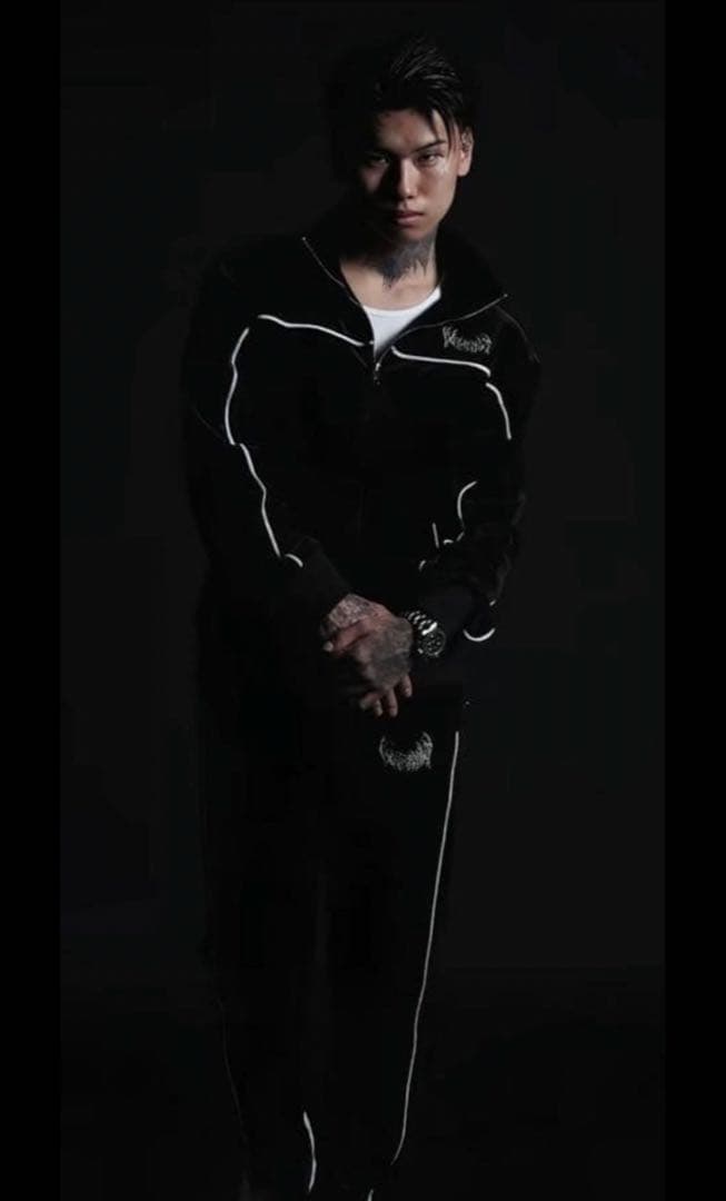 yxngbratzベロアセットアップ　上下Sサイズ